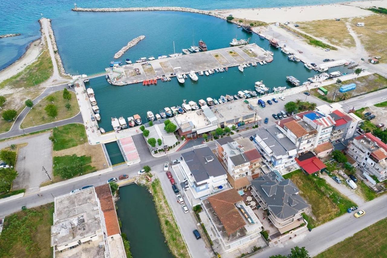 Apartments Nera Paralia-Apartment With Sea View Exterior foto
