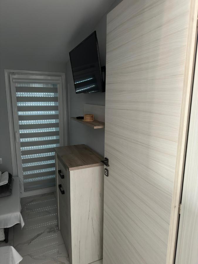 Apartments Nera Paralia-Apartment With Sea View Exterior foto